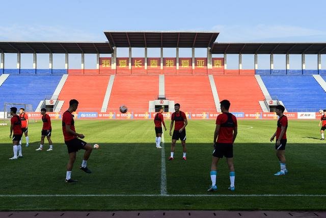 满冠体育 - 满冠SPORTS官网首页APP界面展示